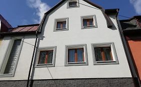Apartman 825